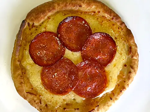 Esfiha Pepperoni